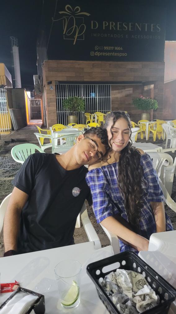 Risadas até tarde da noite